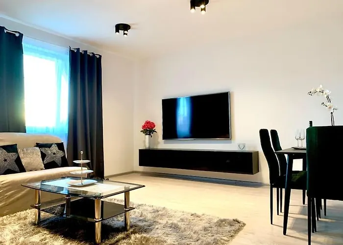 Apartman Spacious Near Hockey And Football Arena *